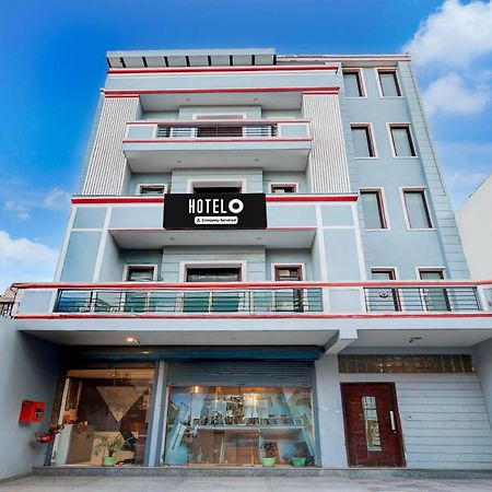 Super Hotel O Alipur Narela ภายนอก รูปภาพ